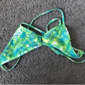 jolyn vent top !